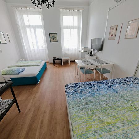 Apartments Katarina Praga Exterior foto